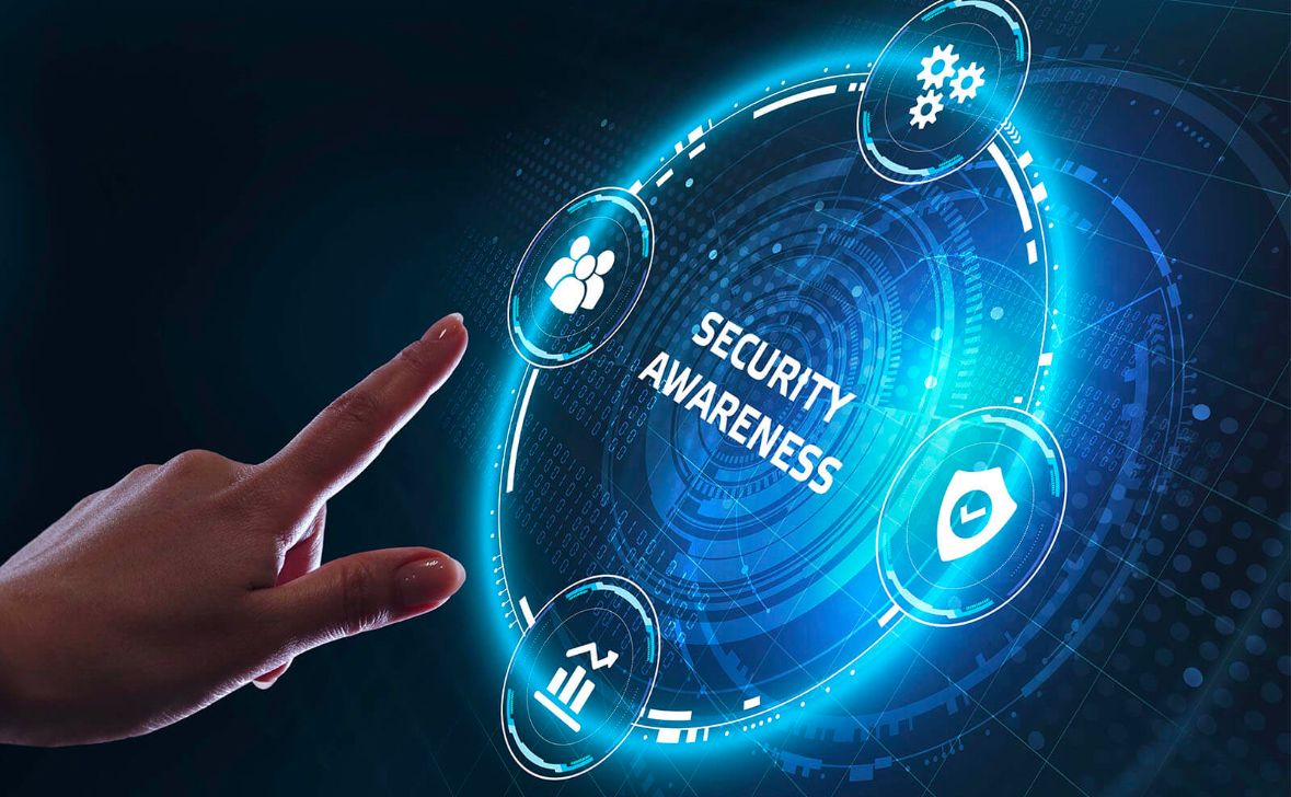 Cover to The Insider Threat When Your Own Team Becomes the Weakest Link